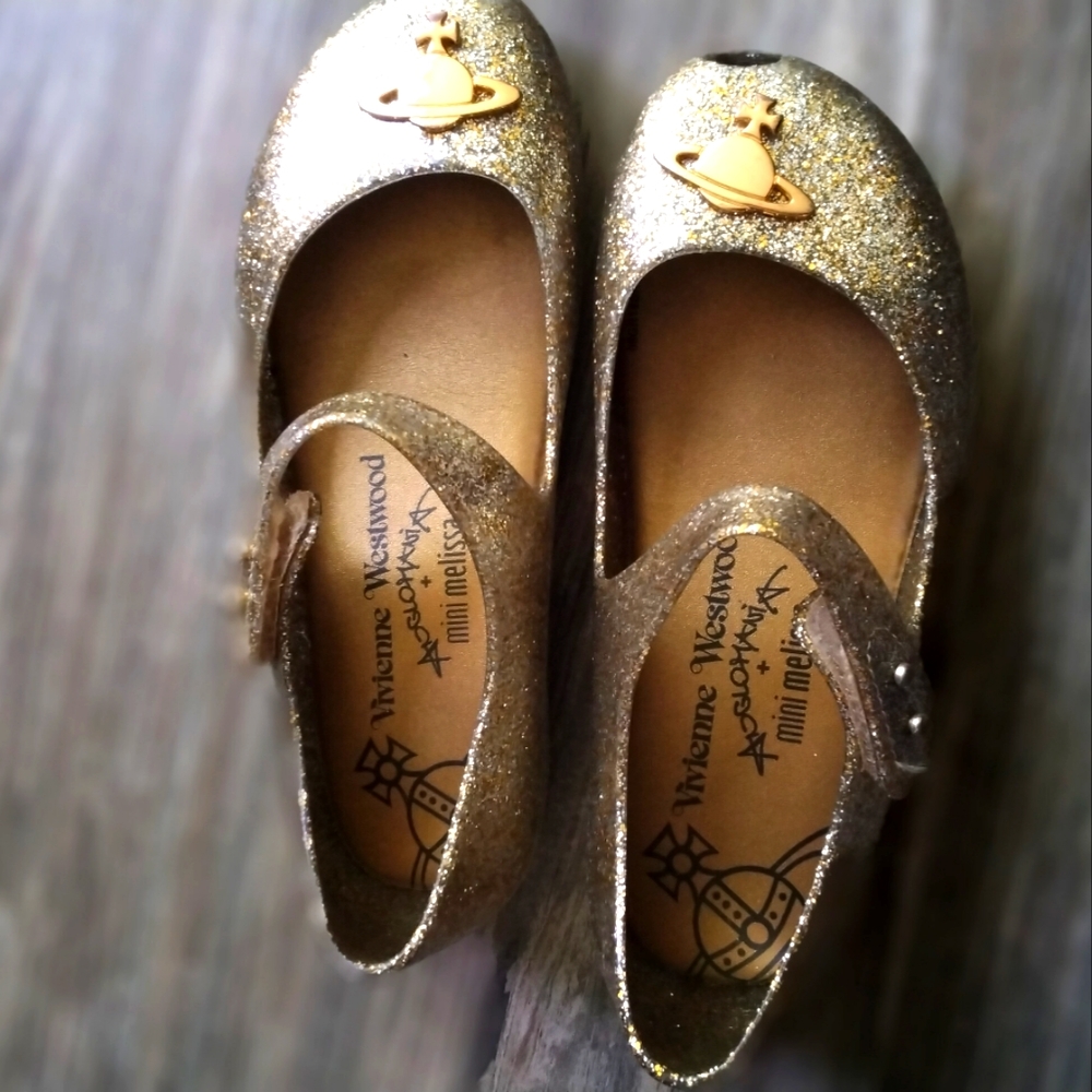 Mini Melissa Viviennen Westwood gold toddler girl toddler size 12